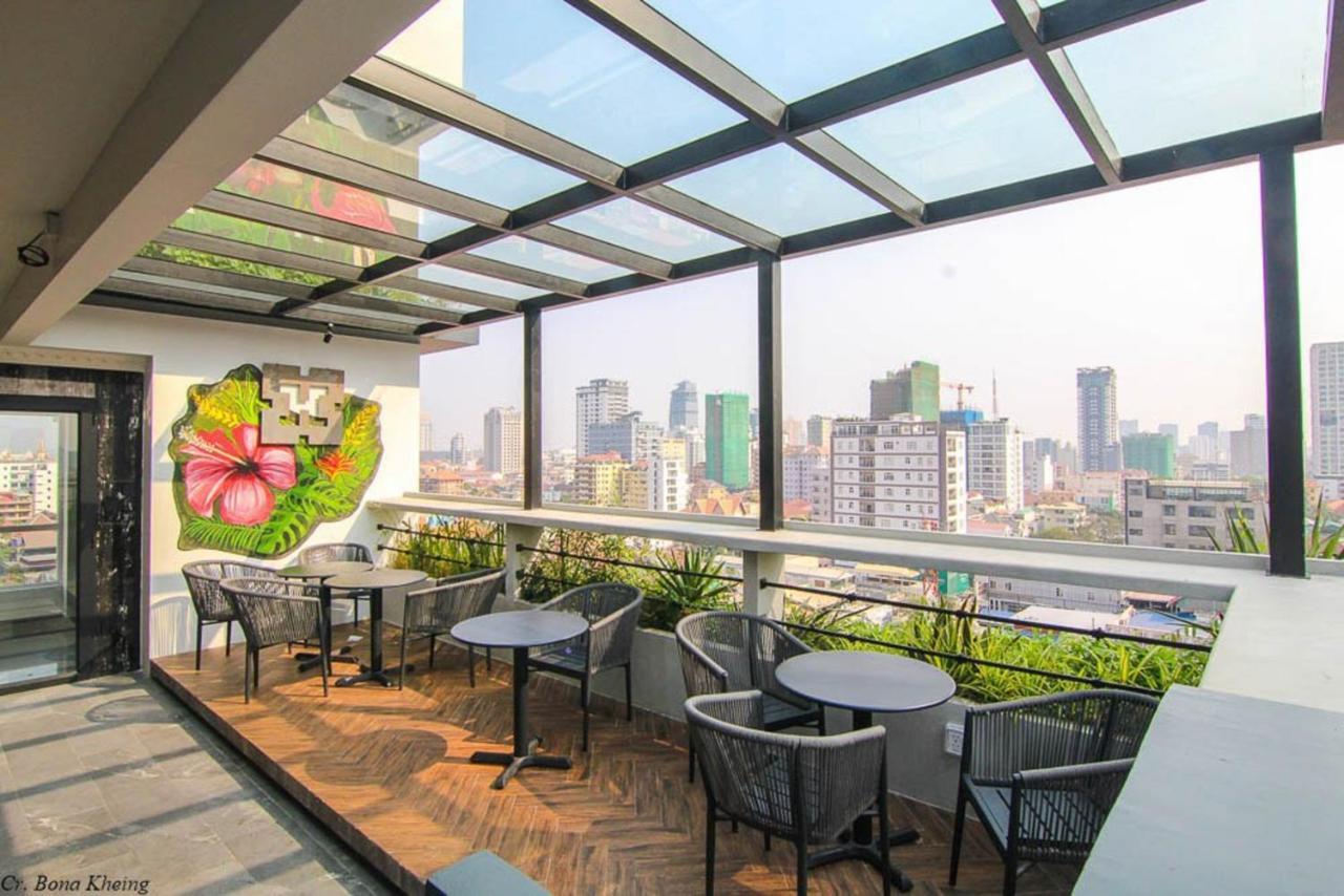 Helen Fin Inn & Apartment Phnom Penh Exterior photo